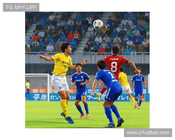 大分三神迎战山岗雷诺全力争胜展现足球魅力与团队精神